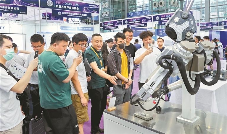 深市机器人企业驱动产业提“智”向新 全链布局赋能“智造”新蓝海